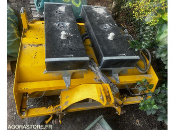 Kehrmaschine Balai pour relevage avant ou arrière Rabaud Turbonet 1500: das Bild 4
