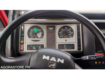 LKW MAN LE220B - 2002 - 9858QD11: das Bild 5