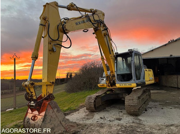 Bagger PELLE NEW HOLLAND E215B - 2009 - 11000 heures: das Bild 5 Bagger PELLE NEW HOLLAND E215B - 2009 - 11000 heures: das Bild 5
