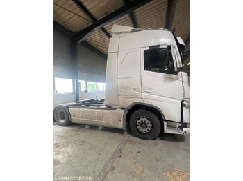 Sattelzugmaschine VOLVO FH 500 - 744 180 km - 2015: das Bild 2