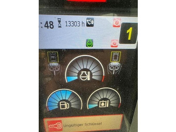 Bagger CAT M 322 D: das Bild 5