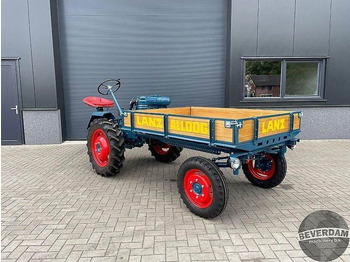 LANZ BULLDOG Traktor