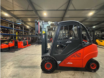 LINDE H30 Gabelstapler
