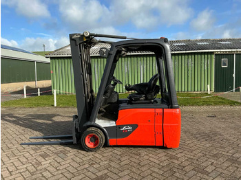 LINDE E18 Gabelstapler