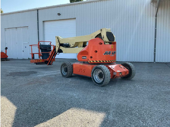 JLG E450AJ Arbeitsbühne