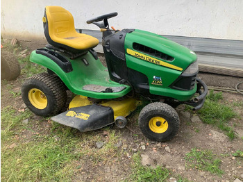 JOHN DEERE Traktor