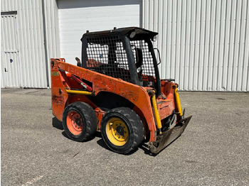 KOMATSU SK714 Kompaktlader