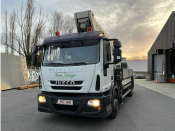 IVECO EuroCargo LKW