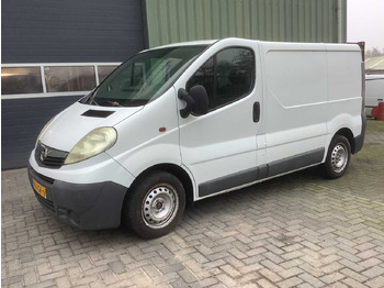 OPEL Vivaro Transporter