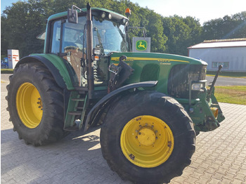 JOHN DEERE 6920 Traktor