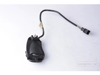 Armaturenbrett für LKW Renault Electrical System Bediening radio Renault: das Bild 2 Armaturenbrett für LKW Renault Electrical System Bediening radio Renault: das Bild 2