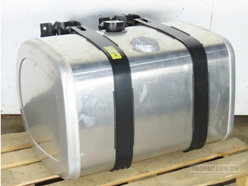 VOLVO Kraftstofftank
