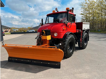 Autokran Unimog 406/U9000 4x4: das Bild 3
