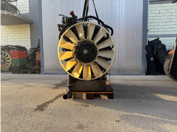 MAN TGX Motor und Teile