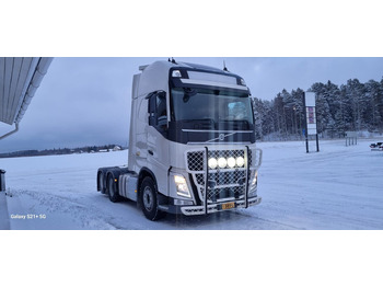 VOLVO FH 500 Sattelzugmaschine