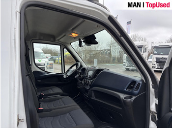 Koffer Transporter IVECO 35S16: das Bild 3 Koffer Transporter IVECO 35S16: das Bild 3