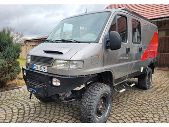 IVECO Koffer Transporter