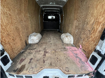 RENAULT Master Koffer Transporter