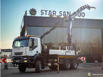 IVECO Trakker Autokran