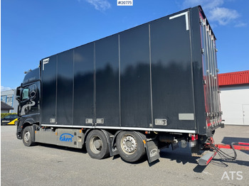 Koffer LKW Mercedes Actros: das Bild 4