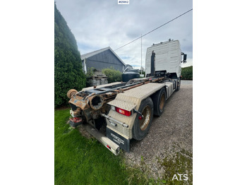 Abrollkipper Volvo FH 480: das Bild 2