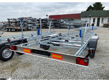 Bootstrailer neu kaufen Boro Przyczepa pod ŁÓDŹ! 8,20M!: das Bild 3