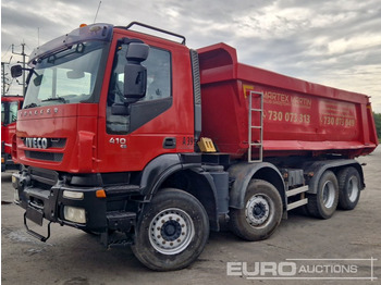 IVECO Trakker Kipper