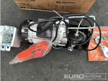 DAEWOO Baugeräte