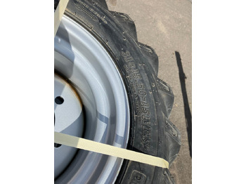 Fütterungstechnik neu kaufen Schäffer Bereifung 31x15.5-15 AS: das Bild 3