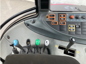 Traktor Valtra T 173 SH High Tec: das Bild 3