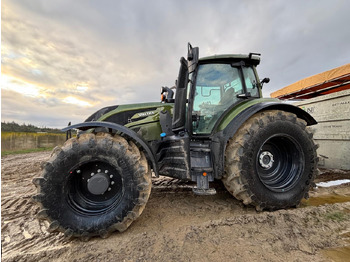 VALTRA T-series Traktor