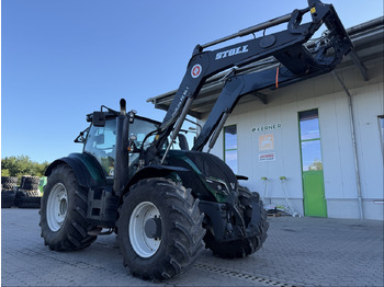 VALTRA T194 Traktor