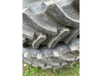 Felgen und Reifen Zwill. 460/85R30   520/85R46: das Bild 3