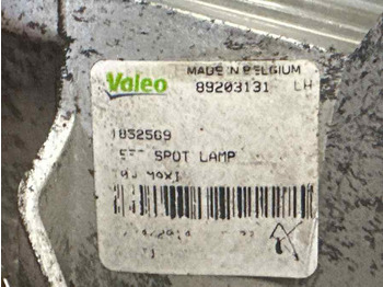 Lichter/ Leuchten für LKW SCANIA FOG LAMP 1852569: das Bild 3 Lichter/ Leuchten für LKW SCANIA FOG LAMP 1852569: das Bild 3