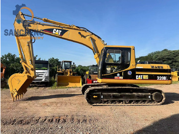 CATERPILLAR 320B Kettenbagger