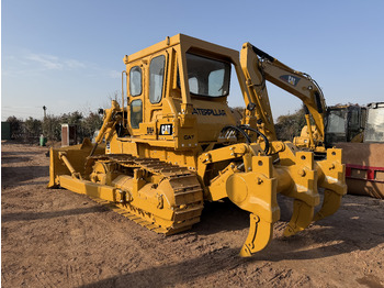CATERPILLAR D8H Bulldozer