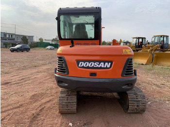 Bagger DOOSAN DX55: das Bild 5
