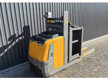 JUNGHEINRICH EKS Kommissionierer