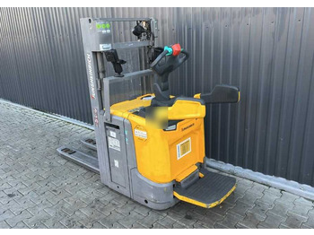 Hochhubwagen Jungheinrich ERC214z: das Bild 3