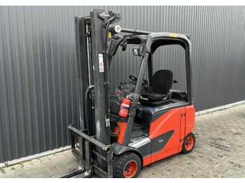LINDE E20 Elektrostapler