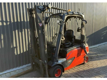 LINDE E20 Elektrostapler