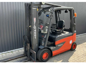 LINDE E25 Elektrostapler