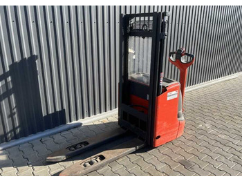 LINDE L12 Hochhubwagen