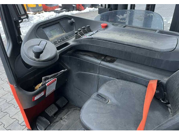 Schubmaststapler Linde R14-01: das Bild 4