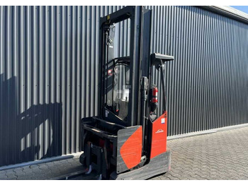 LINDE R14 Schubmaststapler