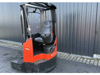 Schubmaststapler Linde R14X: das Bild 3