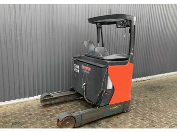 LINDE R16 Schubmaststapler
