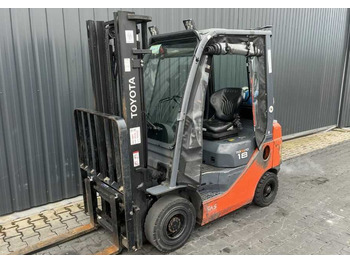 TOYOTA FGF 18 Treibgasstapler