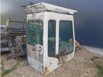 LIEBHERR Fahrerhaus