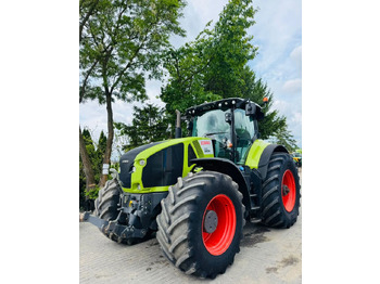 CLAAS Axion 930 Traktor